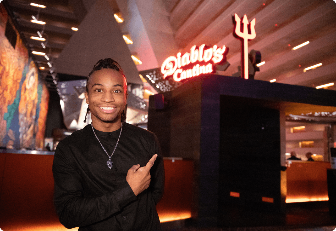 A influencer standing in the Luxor casion